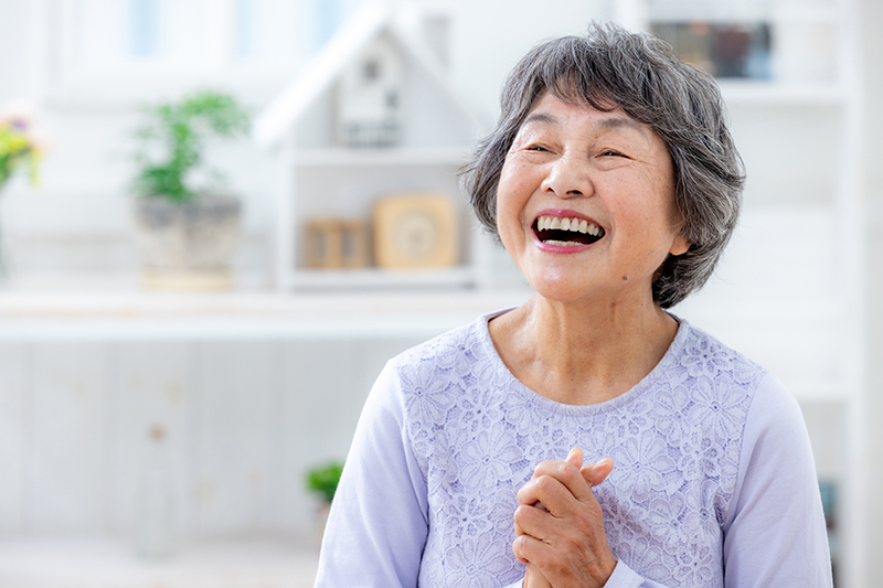 ノンクラスプデンチャー（バネなし入れ歯）